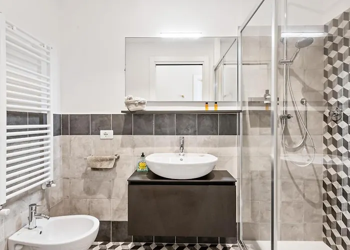 Guesthost - Maragliano Cozy Flat With Balcony Apartment *