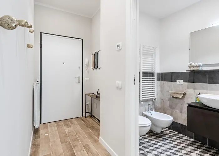 Apartment Guesthost - Maragliano Cozy Flat With Balcony *